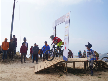 ओखलढुङ्गामा साइकलिङ प्रतियोगिता : १० बजेपछि फाइनल रेस, विजेतालाई दुई लाख नगद